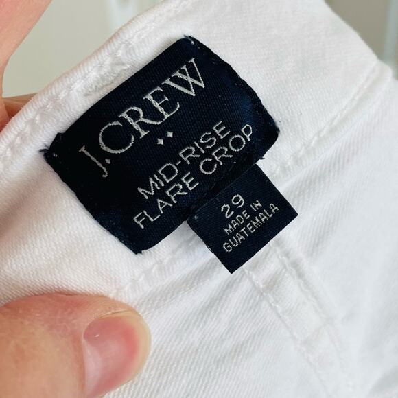 J Crew midrise Flare crop white jean in signature stretch - Picture 7 of 8